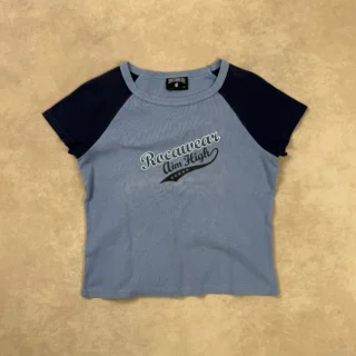 ROCAWEAR NAVY CROP TOP T-SHIRT