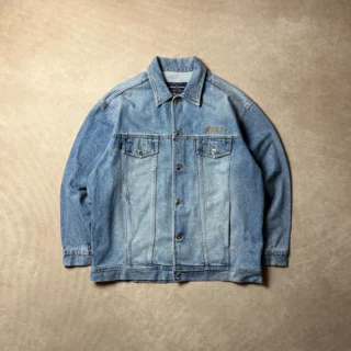 PHAT FARM EMBROIDERED LOGO LIGHT DENIM JACKET